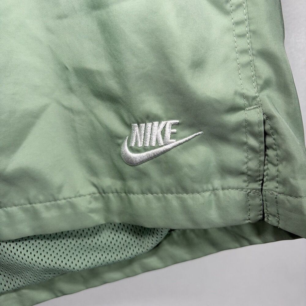 Nike Essential Woven Flow Shorts Green Mens XL Mesh Lined 34x5 Gym Training - Picture 2 of 12